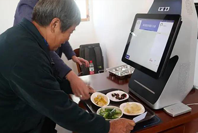 羨慕！蕭山這些食堂將一卡通用！智慧系統(tǒng)安裝正在鋪開，還能刷臉！