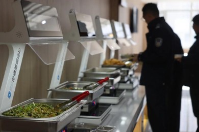 全國首家公安智慧食堂，以先進科技賦能健康節約